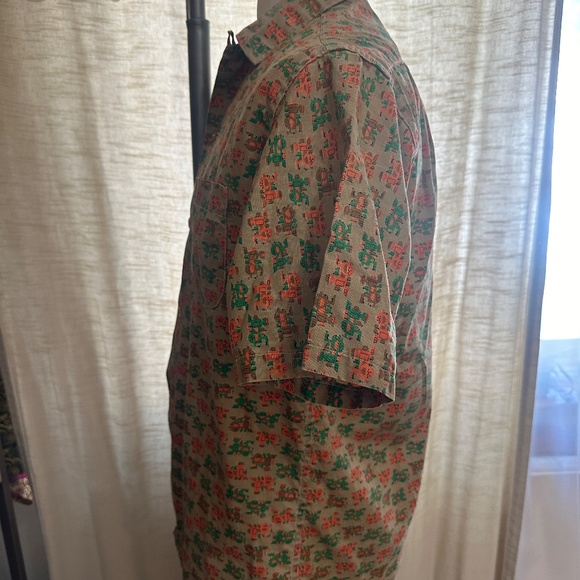 Vintage 1950s Train Print Button Up Short Sleeve Shirt - Picture 3 of 9